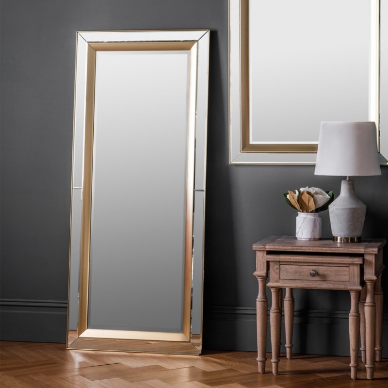 Phantom Leaner Mirror W690 x D30 x H1580mm